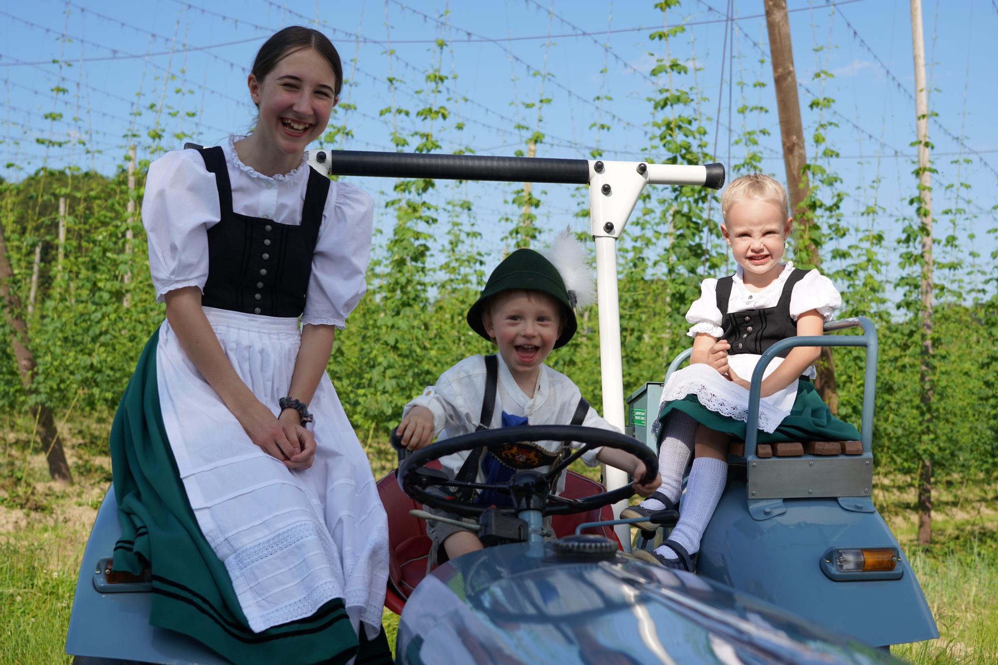 Simone - Konstantin - Theresa